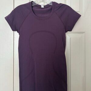 Lululemon Swiftly Tech Short-Sleeve Shirt 2.0 Hip Length